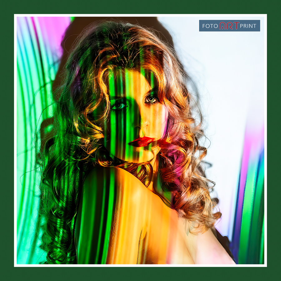 60 Monique Projectie